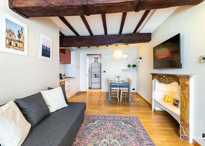 Mazzarri - Centro Storico * Turin